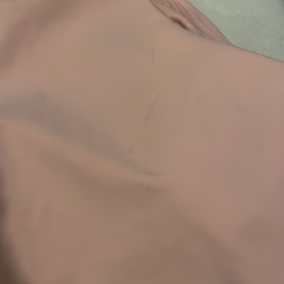 Workout top - Picture 4 of 4